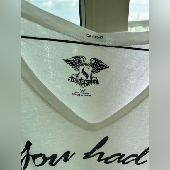 Signorelli “You Had Me At Merlot” T-shirt - Picture 2 of 3